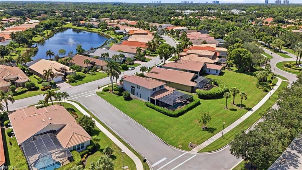 19600 Maddelena Cir, Estero, photo 36