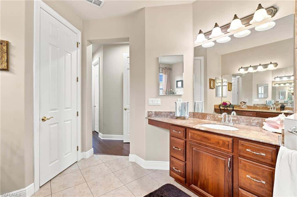 19600 Maddelena Cir, Estero, photo 20