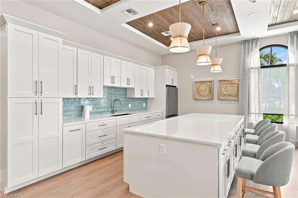 19600 Maddelena Cir, Estero, photo 40