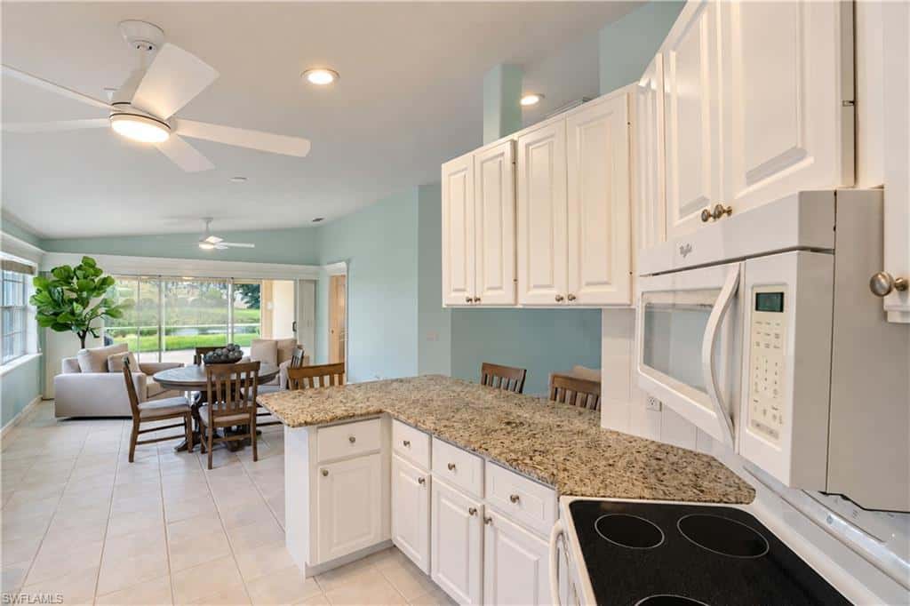 5434 Guadeloupe Way, Naples, photo 10