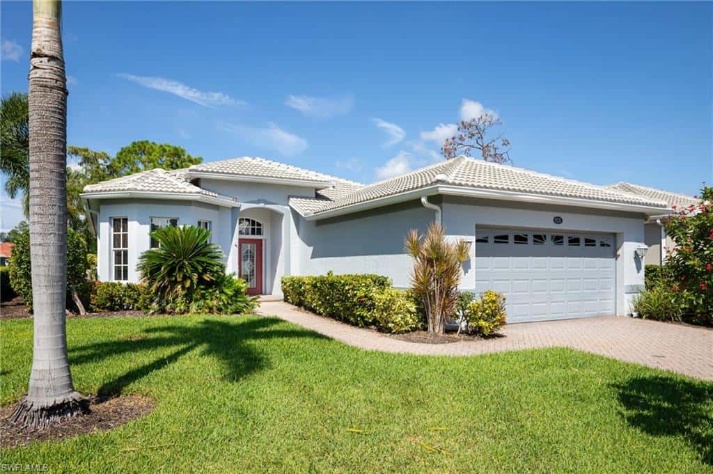 8735 Gleneagle Way, Naples, photo 21