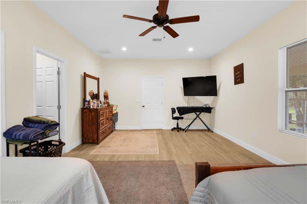 255 C Rd, Labelle, photo 12