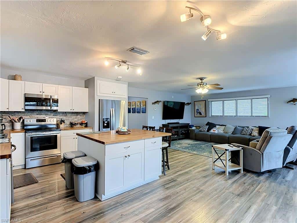 5318 Serenity Cv, Bokeelia, photo 6