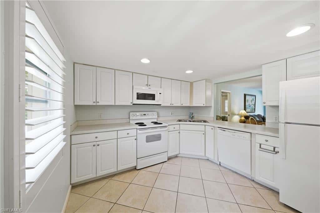 1940 Bald Eagle Dr #206-B, Naples, photo 10