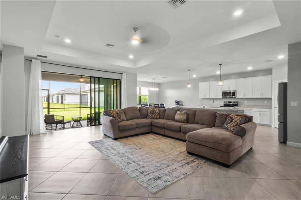 11387 Canopy Loop, Fort Myers, photo 6