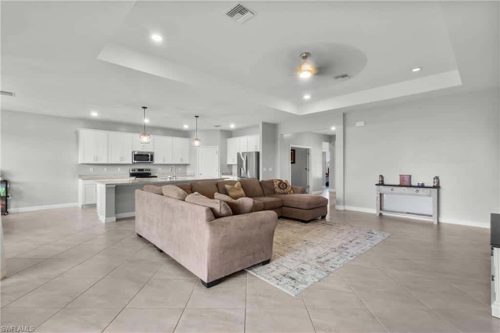 11387 Canopy Loop, Fort Myers, photo 5