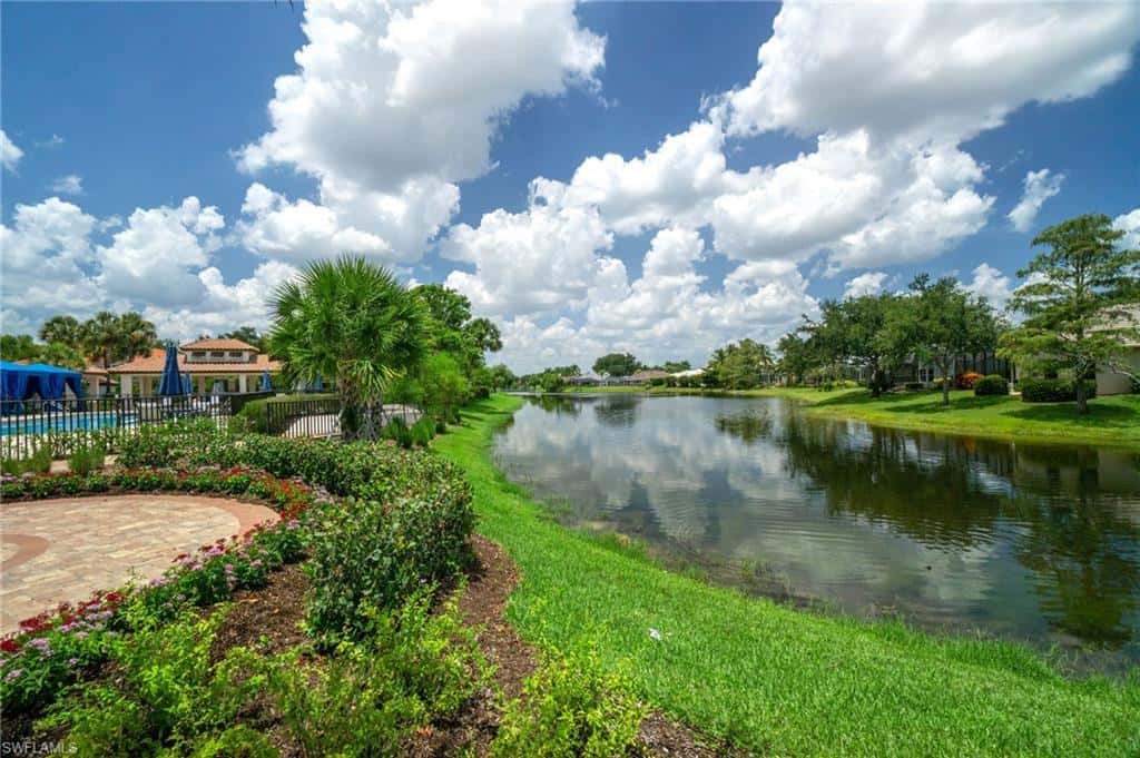 8137 Ronda Ct, Naples, photo 34