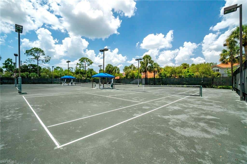8137 Ronda Ct, Naples, photo 33