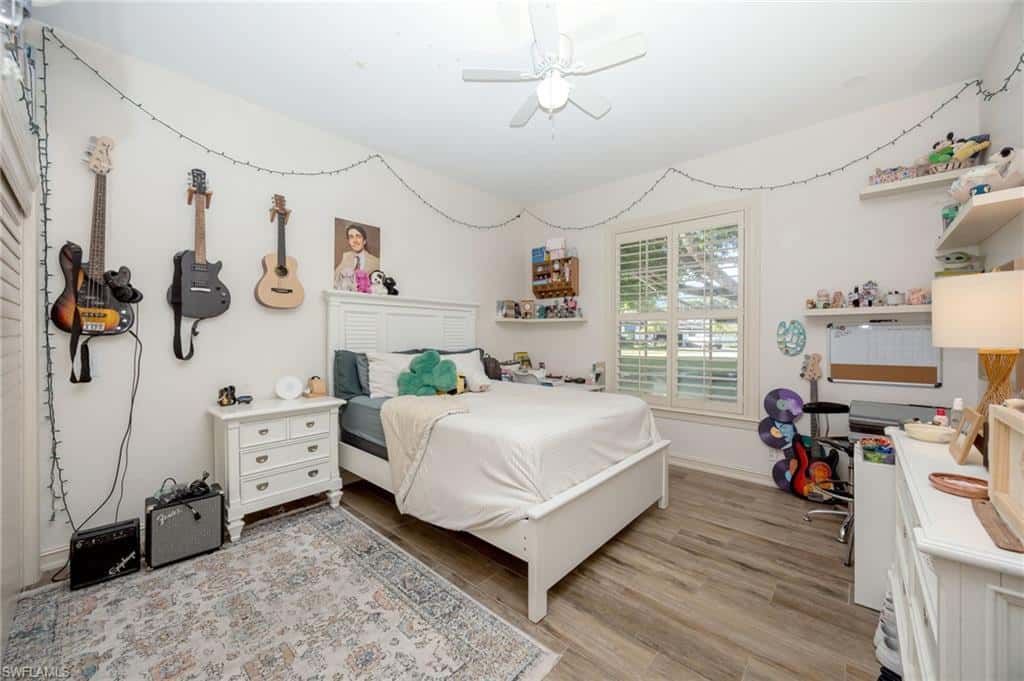 8137 Ronda Ct, Naples, photo 18
