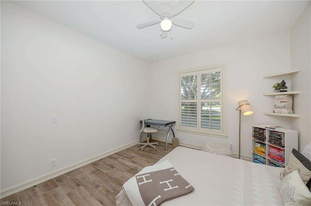 8137 Ronda Ct, Naples, photo 15