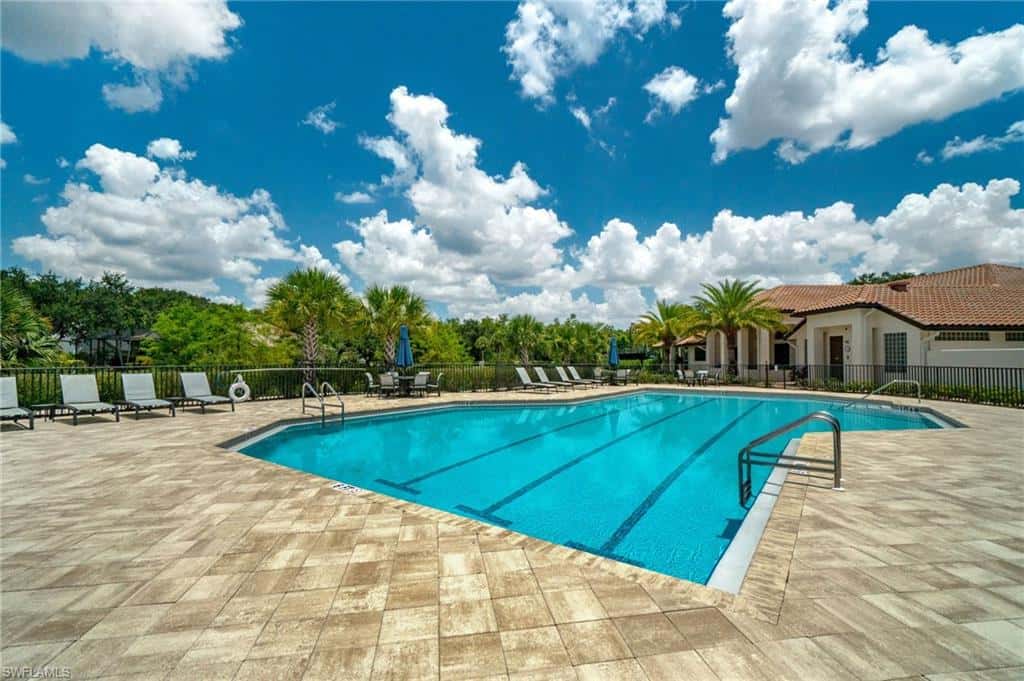 8137 Ronda Ct, Naples, photo 31