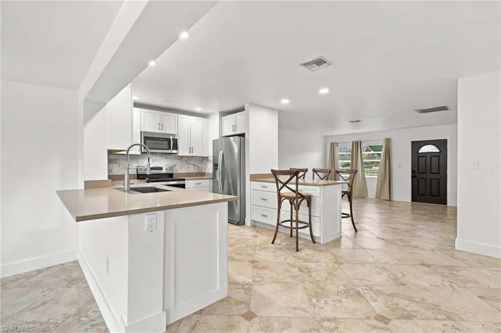 27268 Jolly Roger Ln, Bonita Springs, photo 7