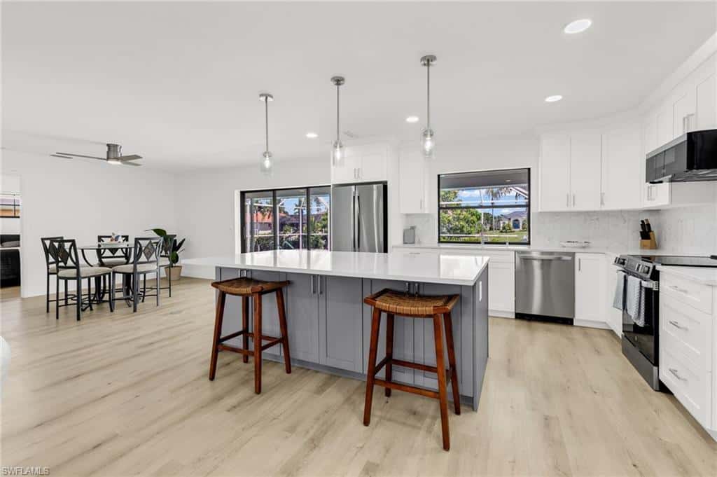 2718 Saint Thomas Dr, Punta Gorda, photo 13