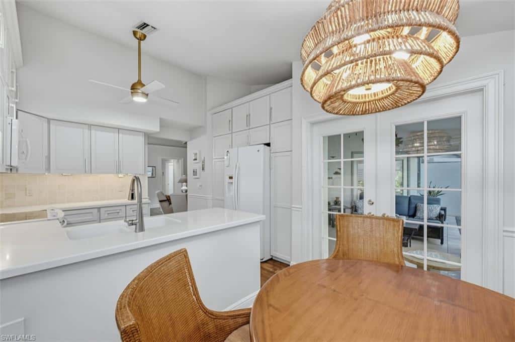 27120 Kindlewood Ln, Bonita Springs, photo 6