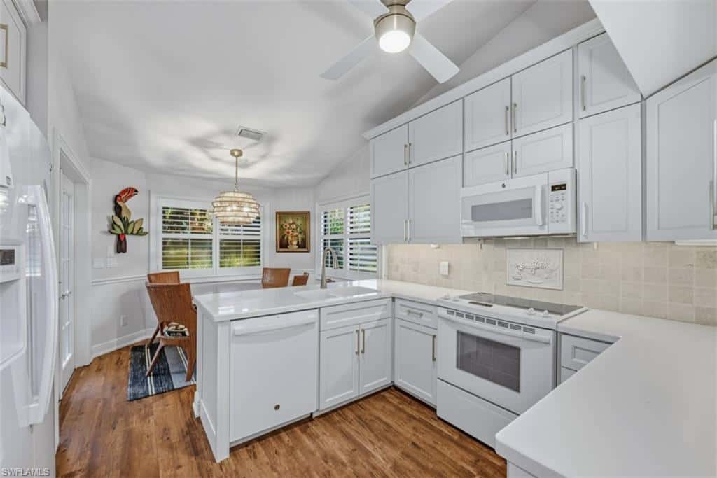 27120 Kindlewood Ln, Bonita Springs, photo 7
