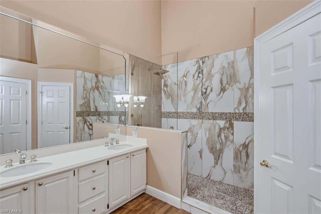 27120 Kindlewood Ln, Bonita Springs, photo 10