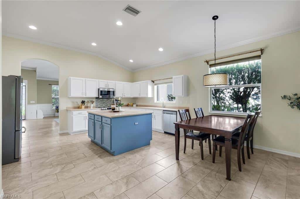 2095 Sagebrush Cir, Naples, photo 7