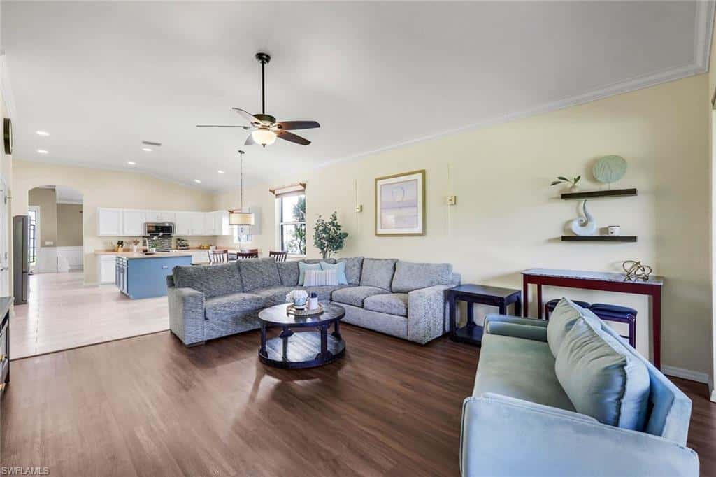 2095 Sagebrush Cir, Naples, photo 4