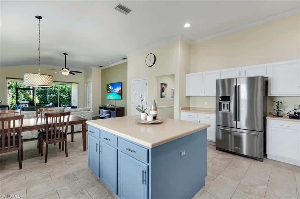 2095 Sagebrush Cir, Naples, photo 8