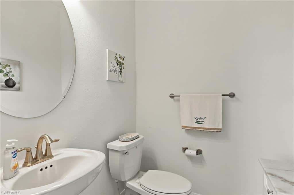14523 Blue Bay Cir, Estero, photo 25