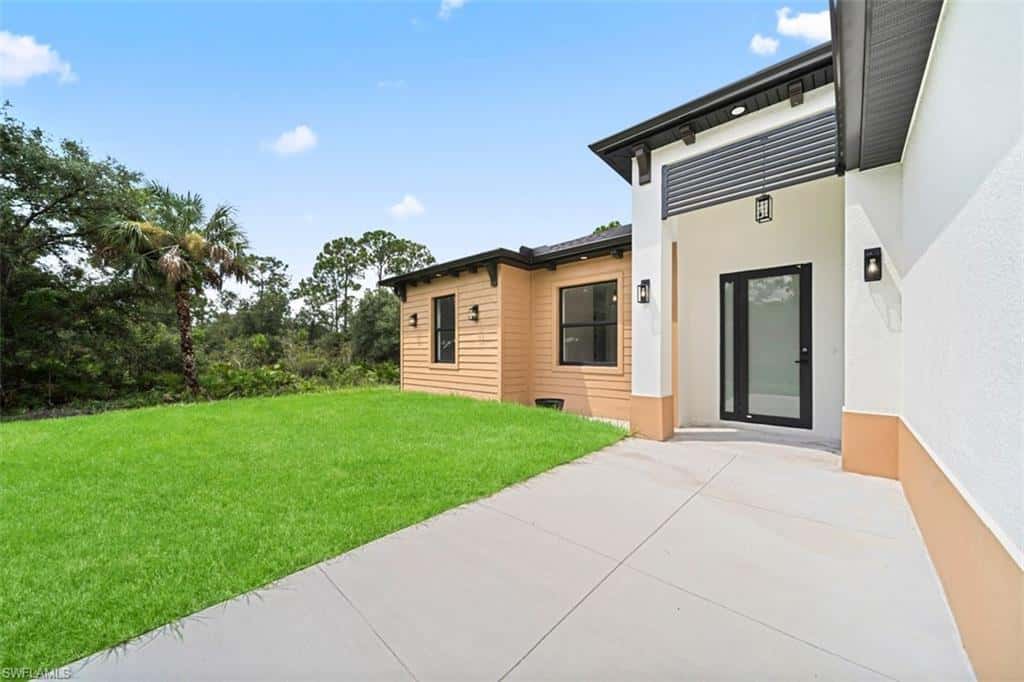 1121 Willard Ave, Lehigh Acres, photo 4