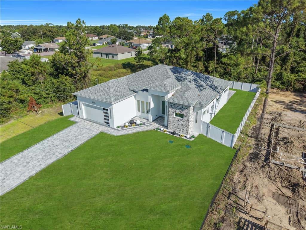3710 6th St, Lehigh Acres, photo 45