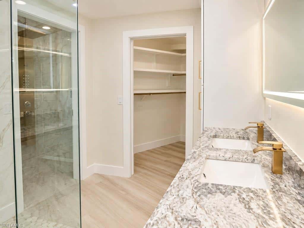 5687 Eichen Cir, Fort Myers, photo 11
