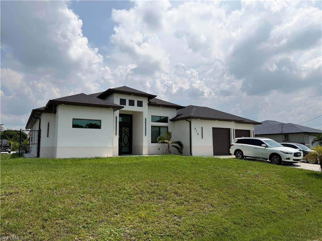 910 Venice Ave, Lehigh Acres, photo 5