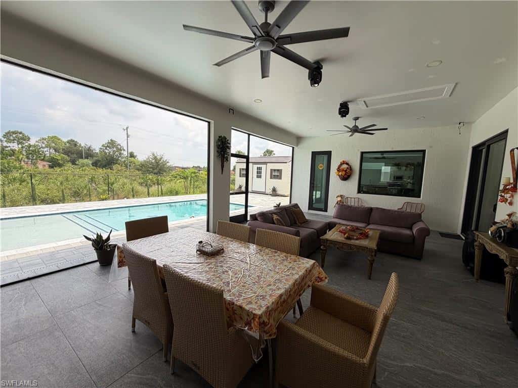 910 Venice Ave, Lehigh Acres, photo 15