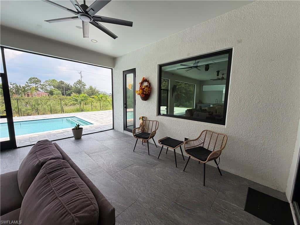 910 Venice Ave, Lehigh Acres, photo 25