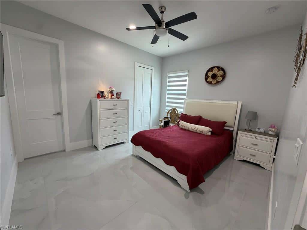 910 Venice Ave, Lehigh Acres, photo 21