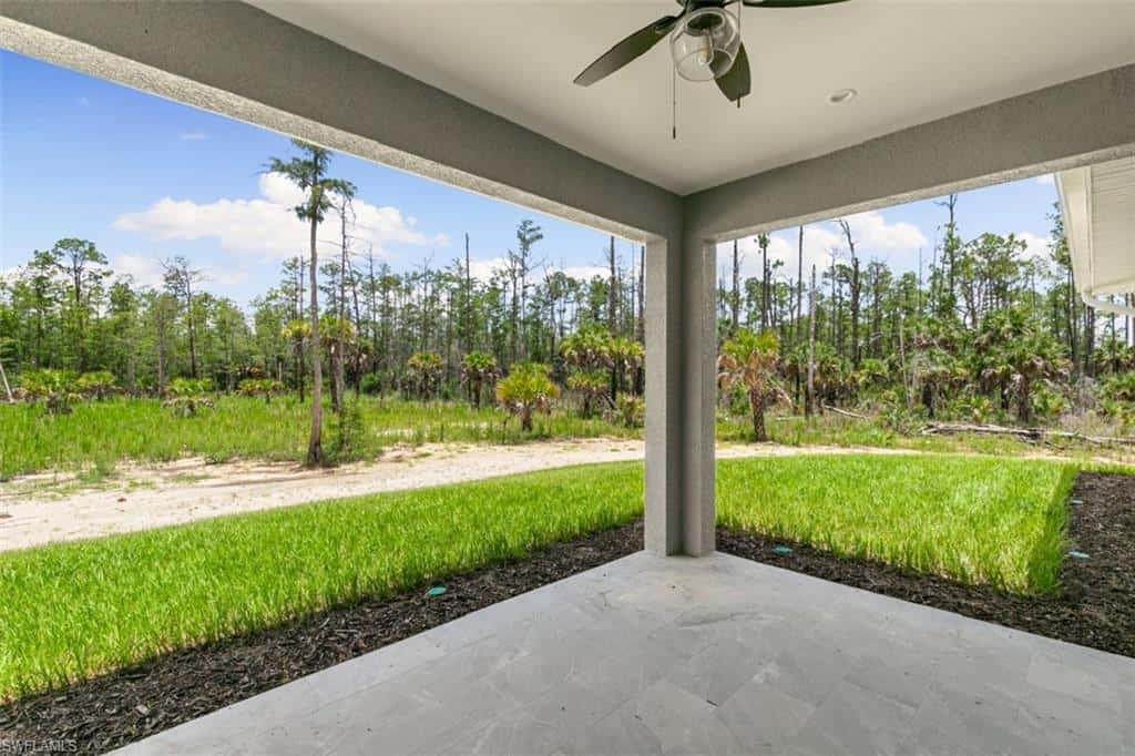 343 Desoto Blvd, Naples, photo 21