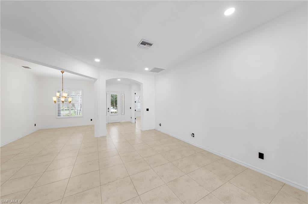 2628 Fairmont Cove Ct, Cape Coral, photo 12
