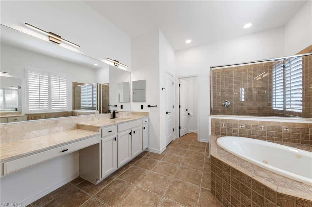 2628 Fairmont Cove Ct, Cape Coral, photo 34