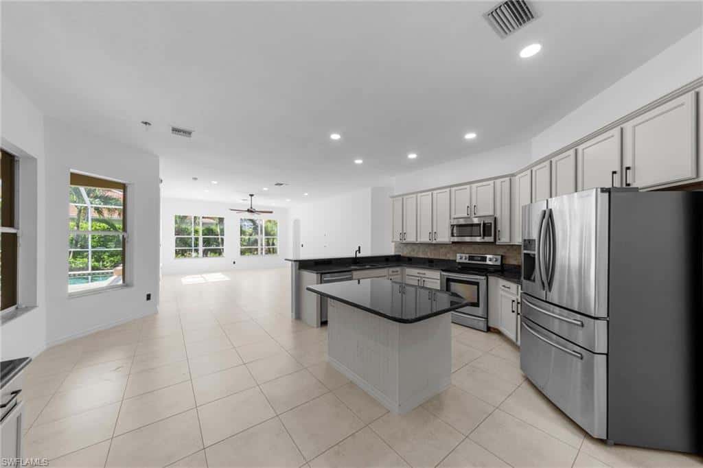 2628 Fairmont Cove Ct, Cape Coral, photo 14