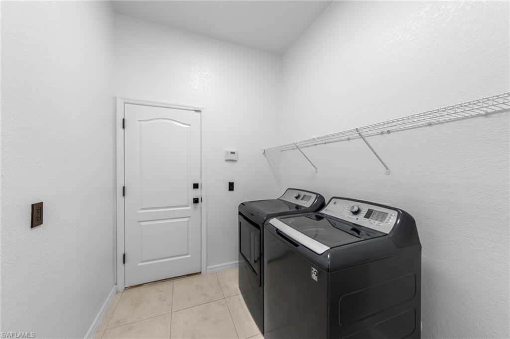 2628 Fairmont Cove Ct, Cape Coral, photo 35