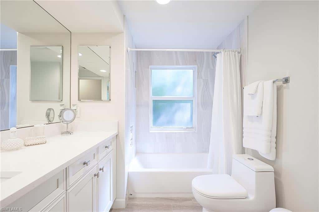 5675 Golden Oaks Ln, Naples, photo 13