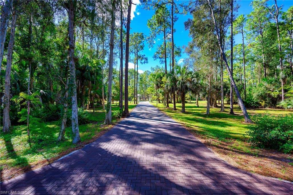 5675 Golden Oaks Ln, Naples, photo 17