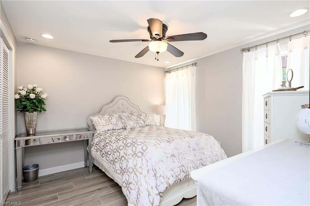 5675 Golden Oaks Ln, Naples, photo 12