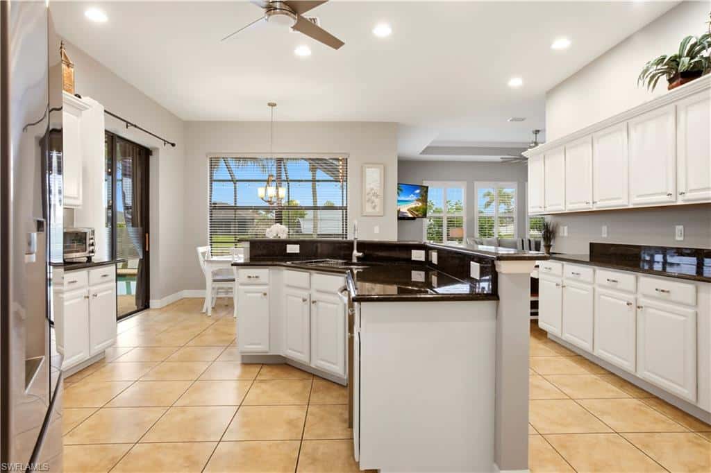 2400 39th Ter, Cape Coral, photo 13