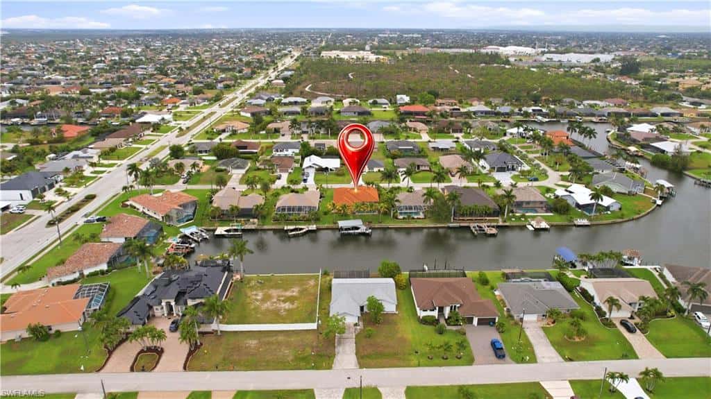 2400 39th Ter, Cape Coral, photo 49