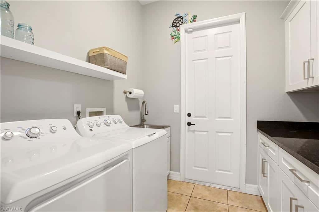2400 39th Ter, Cape Coral, photo 37