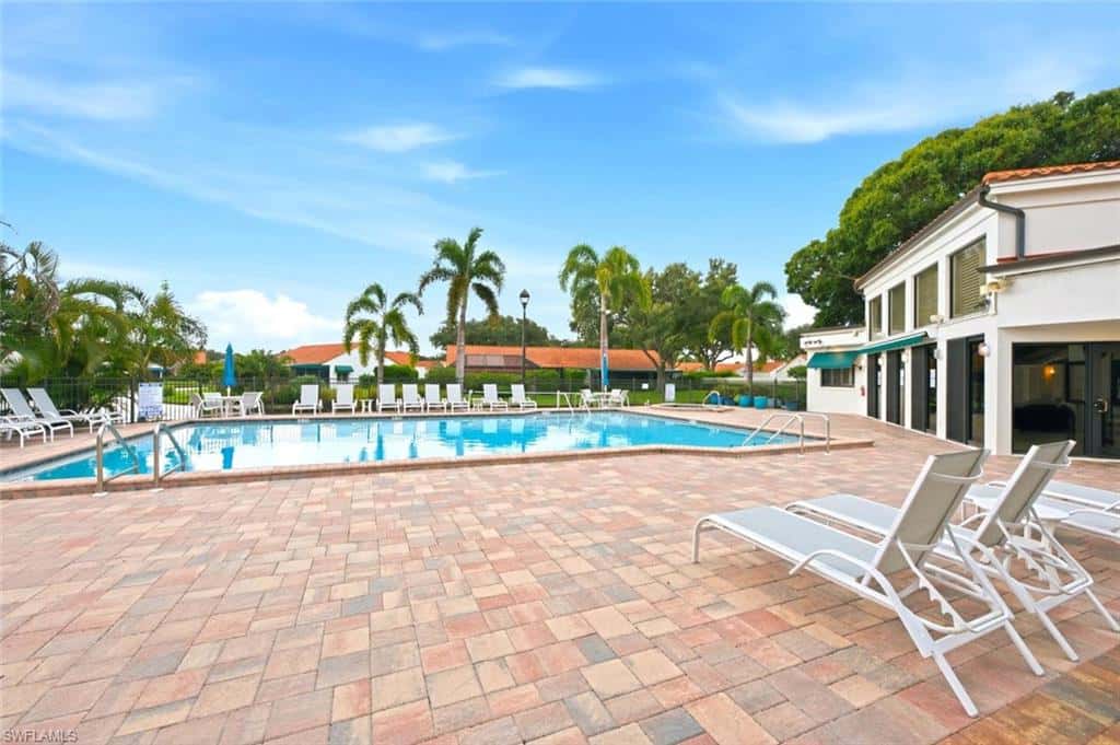 756 Reef Point Cir, Naples, photo 46