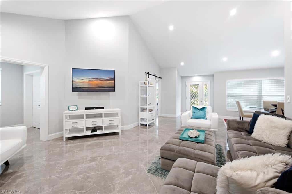 756 Reef Point Cir, Naples, photo 17