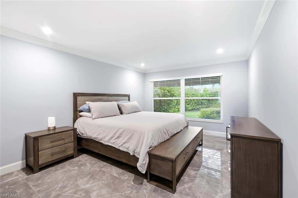 756 Reef Point Cir, Naples, photo 4