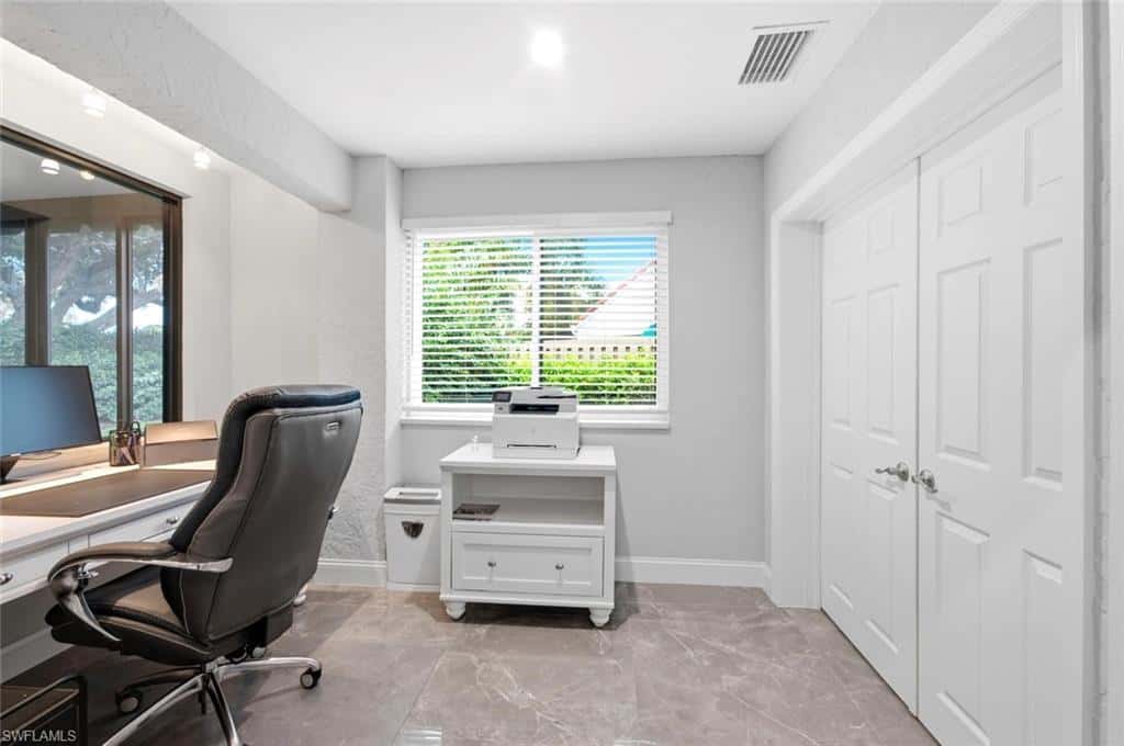 756 Reef Point Cir, Naples, photo 25