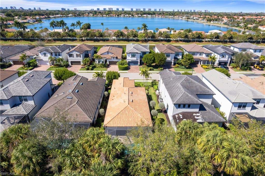 7202 Wilton Dr, Naples, photo 5