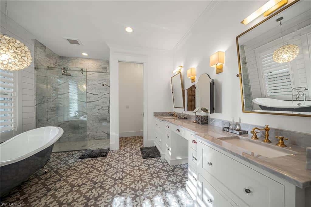 723 Myrtle Ter, Naples, photo 23