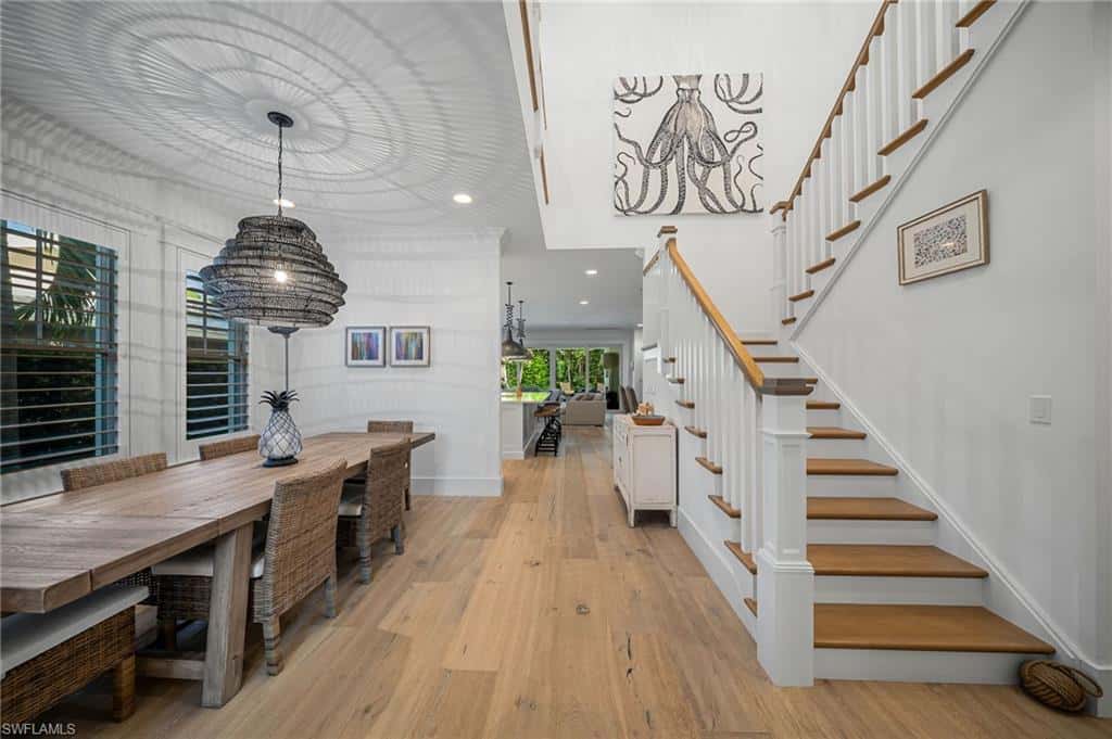 723 Myrtle Ter, Naples, photo 6