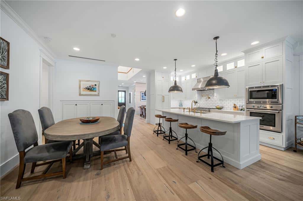 723 Myrtle Ter, Naples, photo 13